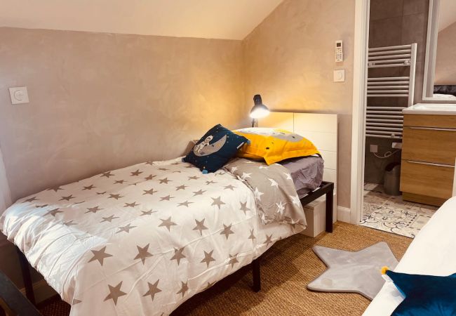 Apartment in Boulay-Moselle - Appartement Boulay 1 chambre 1 lit double et 1 lit simple Apartment in Boulay-Moselle - Appartement Boulay 1 chambre 1 lit double et 1 lit simple