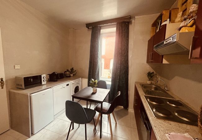 Appartement à Hombourg-Haut - Appartement Hombourg-Haut 1 chambre 1 lit double  Appartement à Hombourg-Haut - Appartement Hombourg-Haut 1 chambre 1 lit double