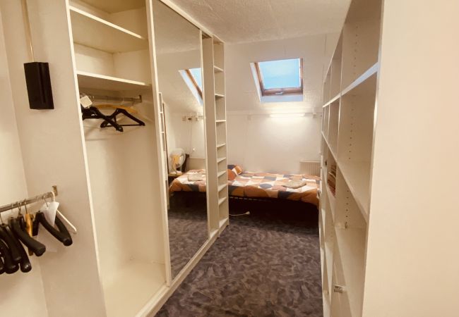 Maison à Hombourg-Haut - Maison Hombourg-Haut 5 chambres 1 lit double 8 lits simples  Maison à Hombourg-Haut - Maison Hombourg-Haut 5 chambres 1 lit double 8 lits simples