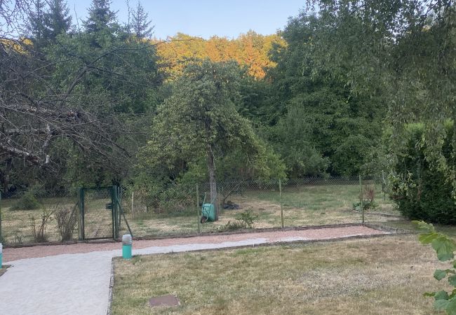 Maison à Hombourg-Haut - Maison Hombourg-Haut 5 chambres 1 lit double 8 lits simples  Maison à Hombourg-Haut - Maison Hombourg-Haut 5 chambres 1 lit double 8 lits simples