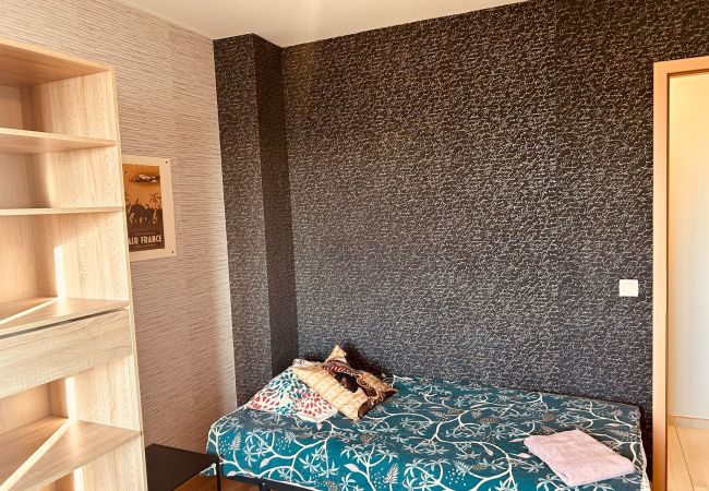 Maison à Louvigny - Maison Louvigny 3 chambres 1 lit double 7 lits simples Maison à Louvigny - Maison Louvigny 3 chambres 1 lit double 7 lits simples